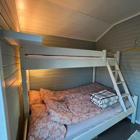 Idyllisk Minihus I Landlige Omgivelser - Med 5 Sengeplasser Og Parkering Asen Exterior photo